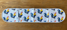 Load image into Gallery viewer, Cockerel Double Oven Gloves NEW
