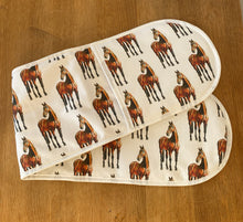 Load image into Gallery viewer, Horse Double Oven Gloves
